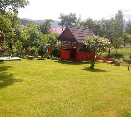 Затишний Дім Villa Yaremche Luaran gambar